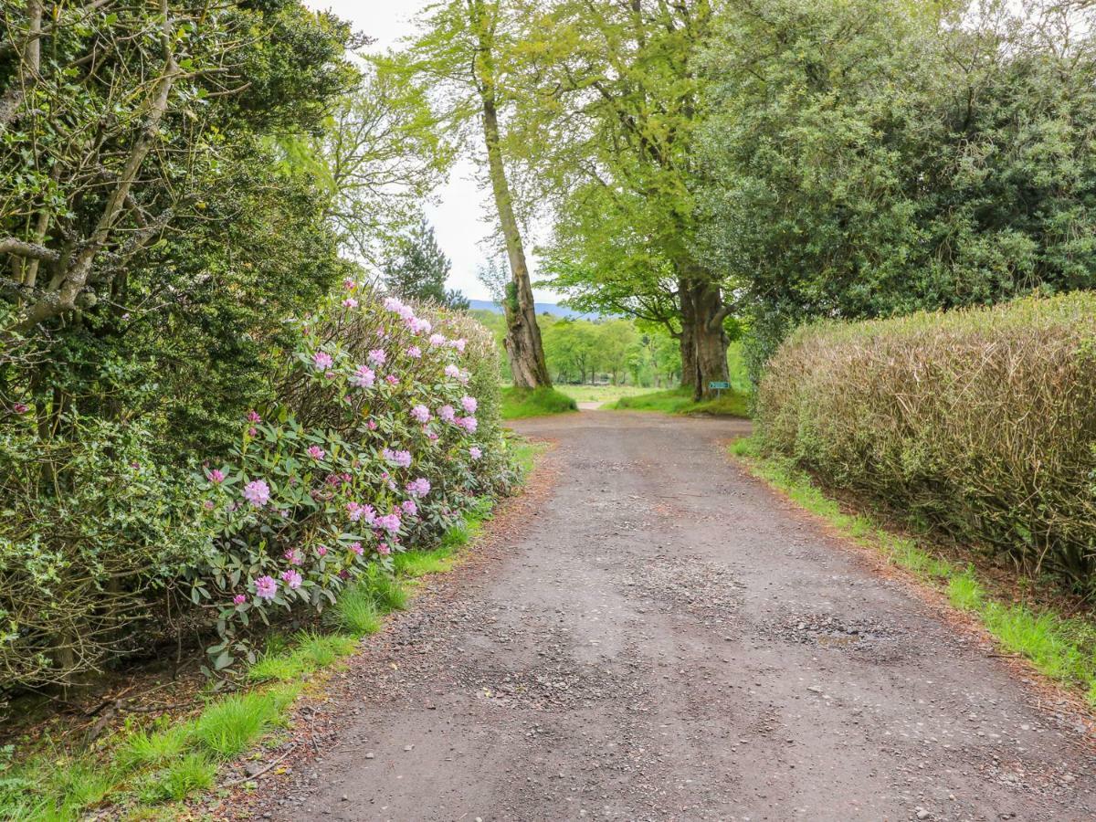 Gate Lodge West Calder Экстерьер фото